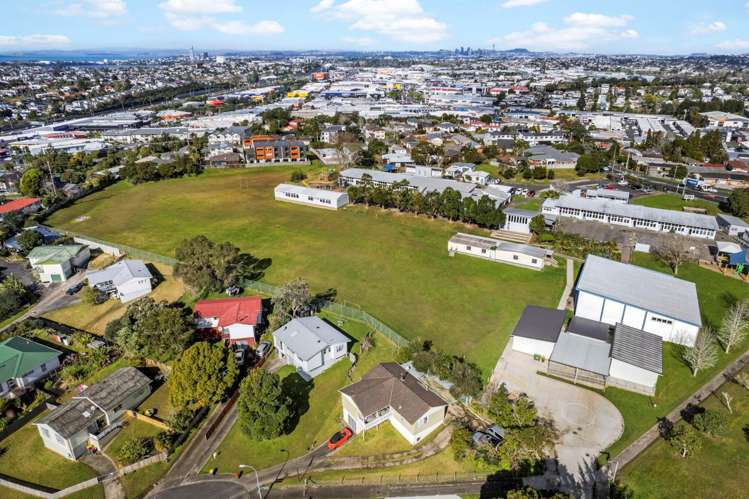 32 Tawavale Crescent Totara Vale_9