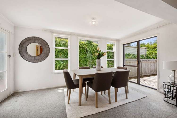 18a Lake Road Devonport_9