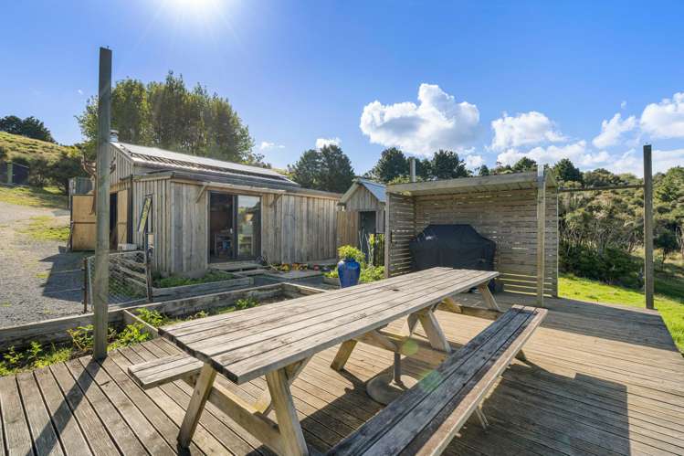 957 Bull Road Paparoa_14