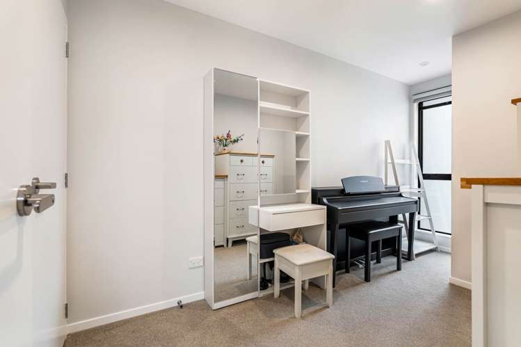 22 Hinonga Loop Millwater_11