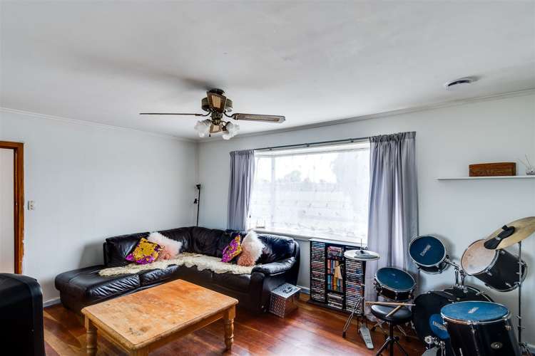 63 Morris Spence Avenue Onekawa_6