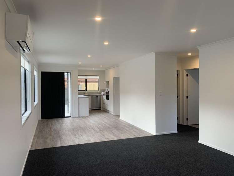2/65 Aberdeen Drive 1057_1