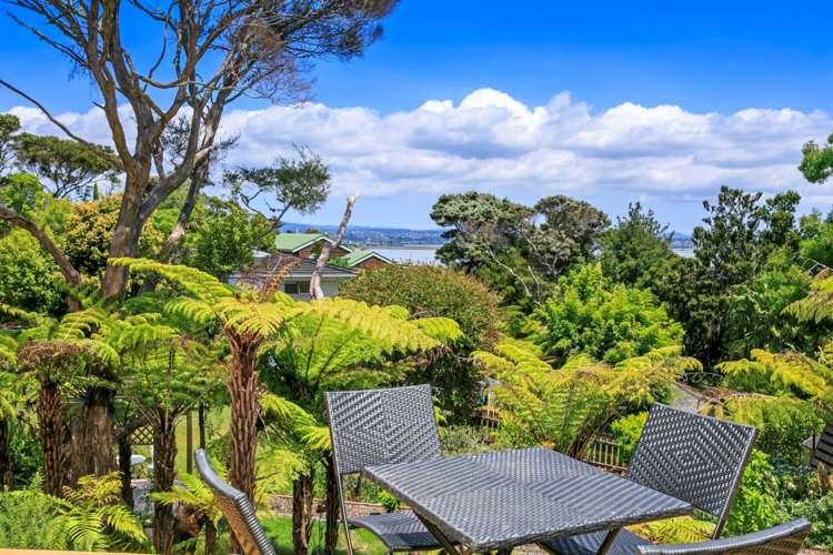 7 Pluto Place Beach Haven_18