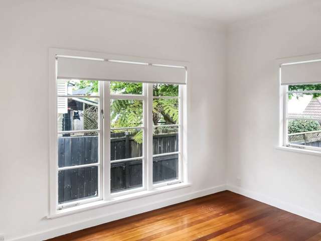 24 Fairholme Avenue Epsom_1