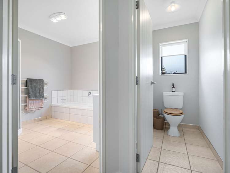 2 Four Oaks Place Pukekohe_14