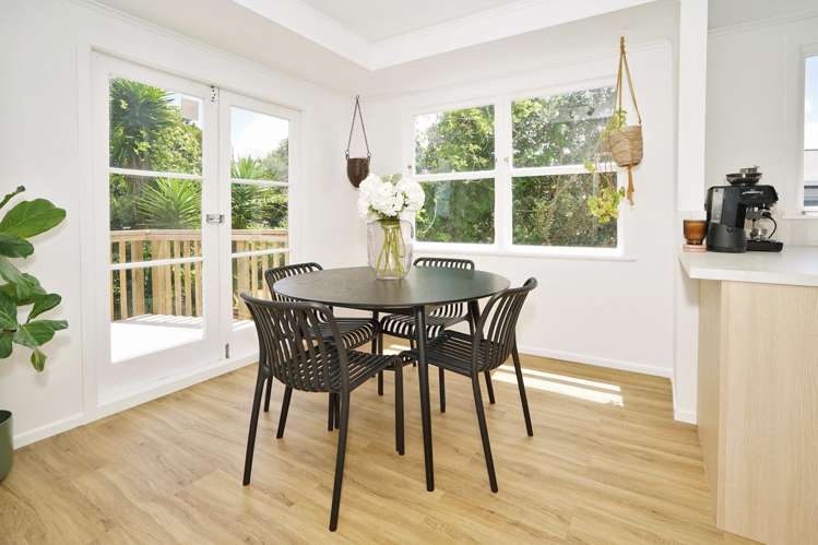 32 Resthill Crescent Glenview_3