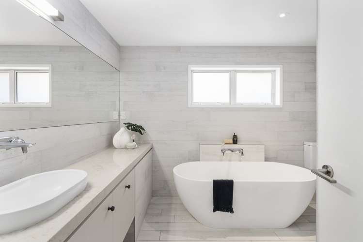 33a Marine Parade Mount Maunganui_19