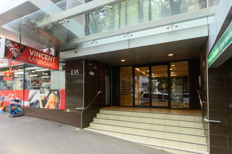 208/135 Vincent Street City Centre_21