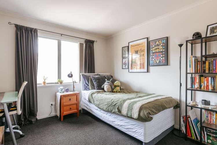 56 Fairfax Crescent Pyes Pa_16