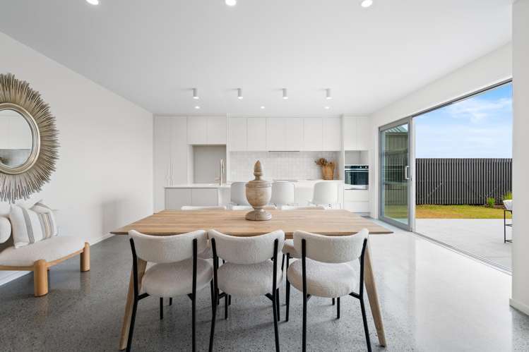 77 Theodore Drive Ruakaka_1