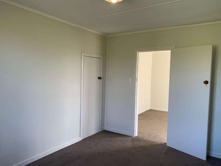 232 Suffolk Road Inglewood_14