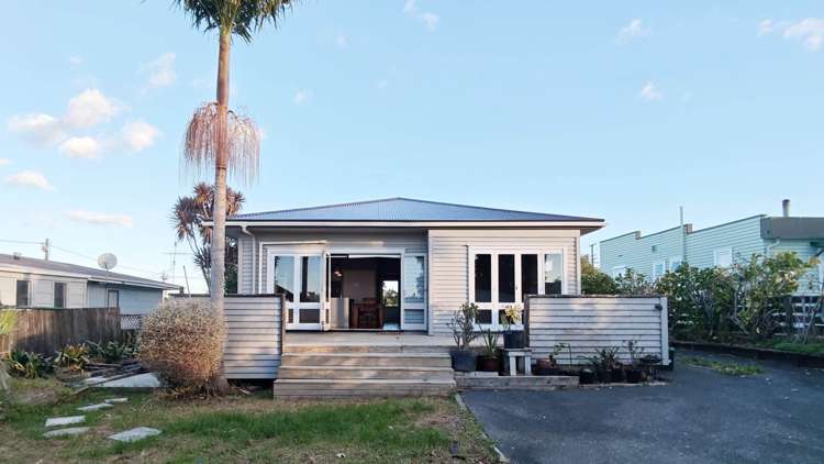 24 Akehurst Avenue_0