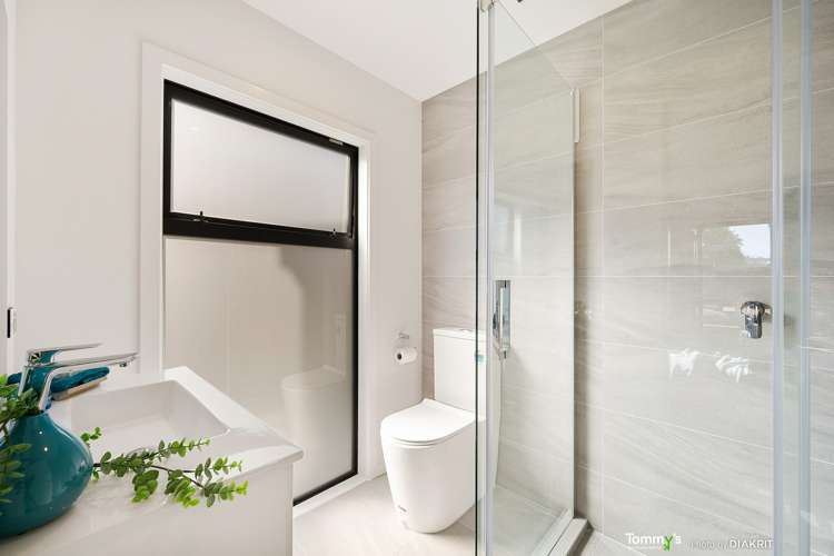 32 Lyall Parade Lyall Bay_9