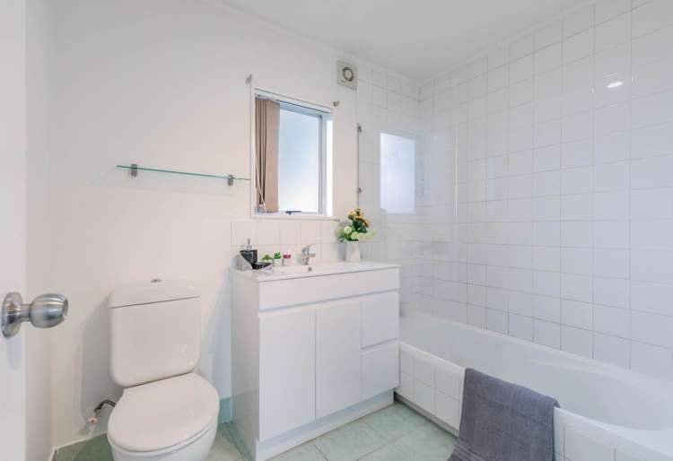 2/27 Smiths Avenue Papakura_9