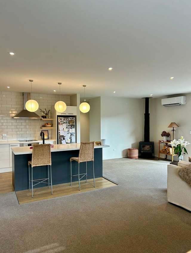 12 Warbler Lane Albert Town_1