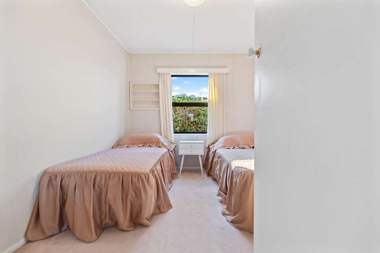 12 Pataka Road Taupo_14