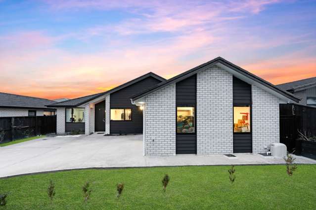 Custom-Built GJ Gardener Home with Modern Luxury