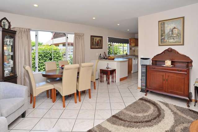 33 Taranaki Drive Woodend_3