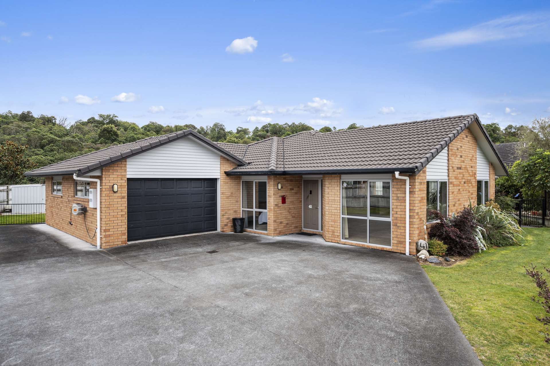 41 Pukeko Way Kinloch_0