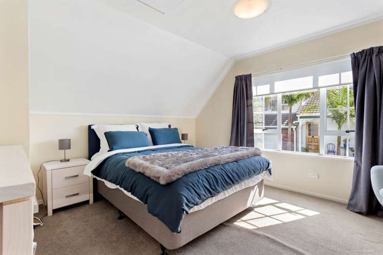 2/16 Fernbird Place Massey_9