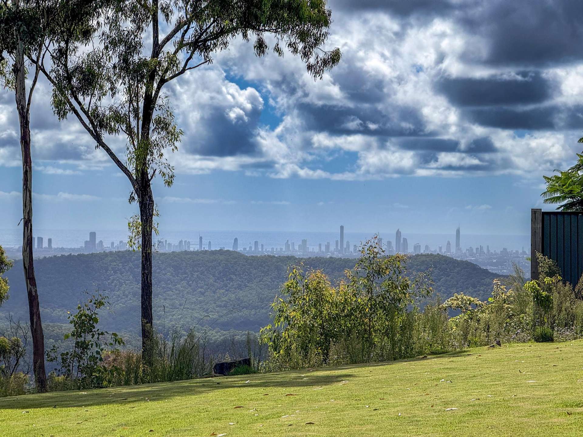 21 Wildflower Court Clagiraba_0