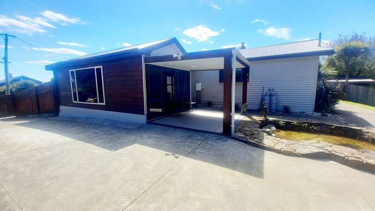 19 and 21 Sneyd Street Tuatapere_17