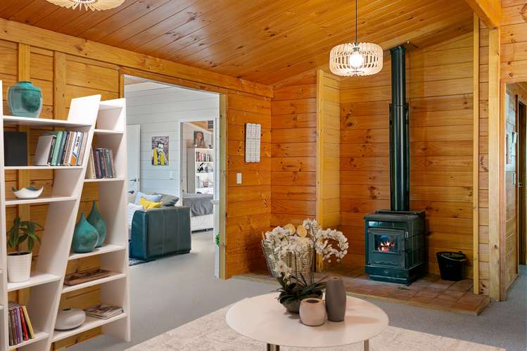 218 Mapara Road Acacia Bay_12