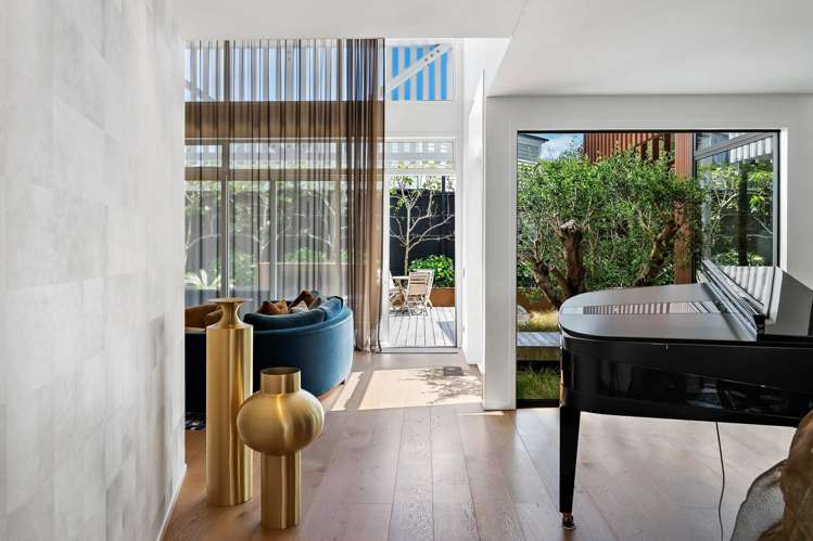 8 Mount Hobson Lane Remuera_4