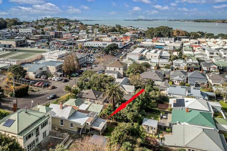 31 Clarence Street Devonport_19