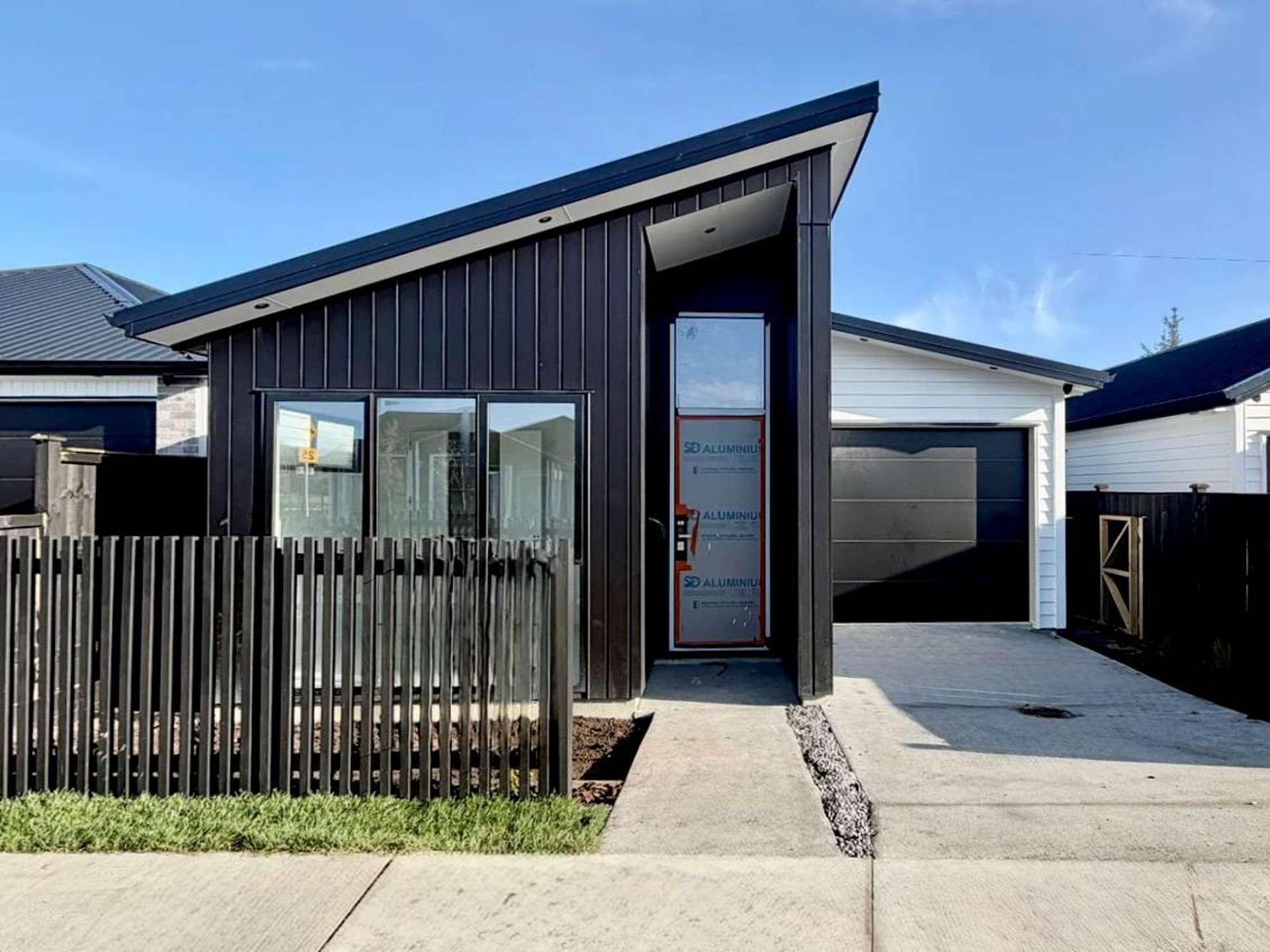 392 Te Taruna Drive Milldale_0