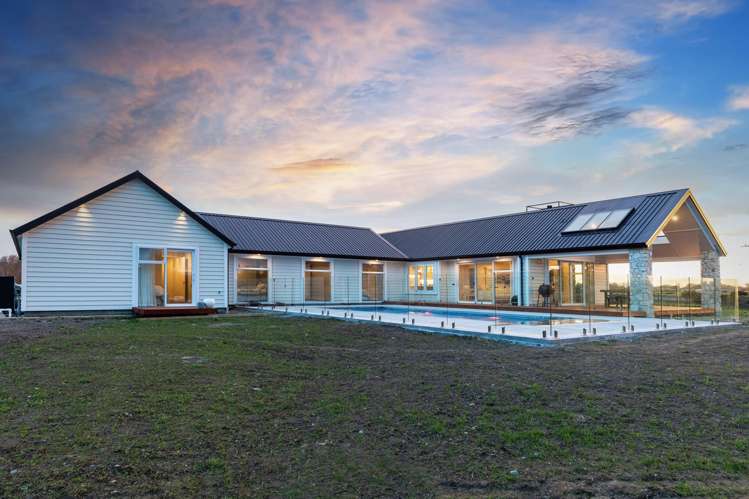 71 Cossars Road Tai Tapu_28