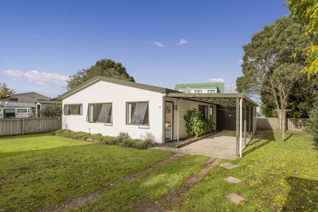 16 Whitby Avenue Whitianga_2