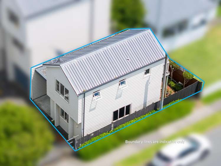 1/49 Henderson Valley Road Henderson_14