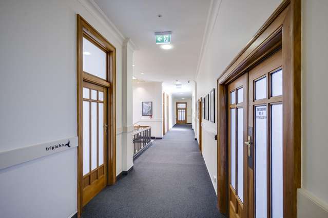 Suite W, 7 Market Street Napier South_4