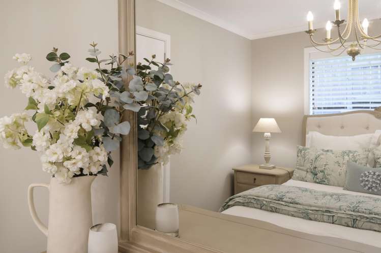 10 Benmore Crescent Pyes Pa_23