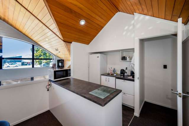 Unit 8/324-328 Sunset Road Windsor Park_3