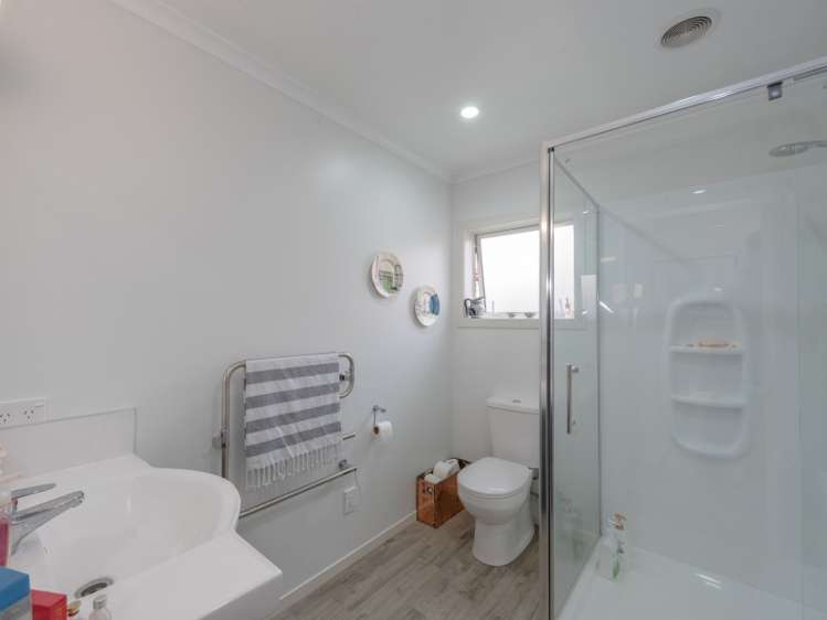 26 Stan Heather Drive Glenview_8