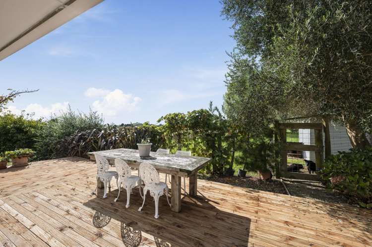 85 Paparamu Road Hauraki Surrounds_22