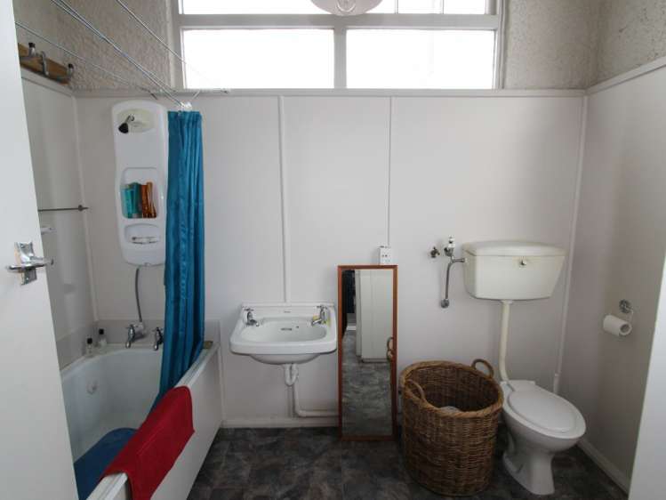 49 Main Street Pahiatua_8