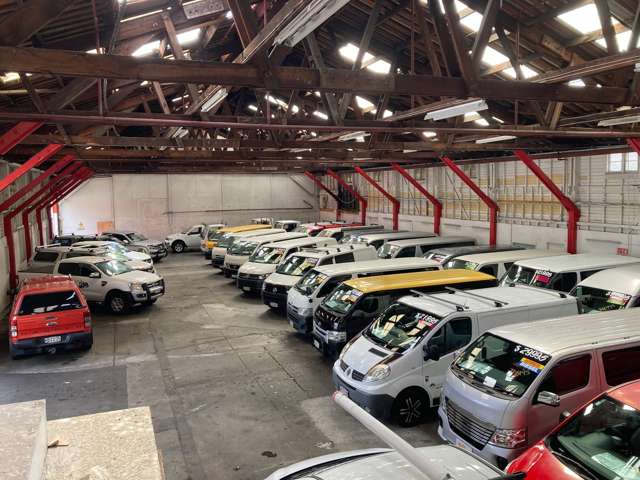 115 Gracefield Road Gracefield_3