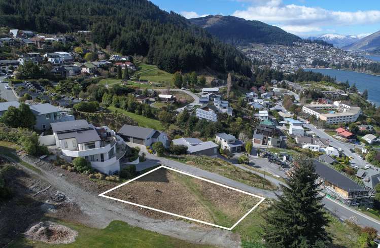 3 Manata Lane Fernhill/Sunshine Bay_8