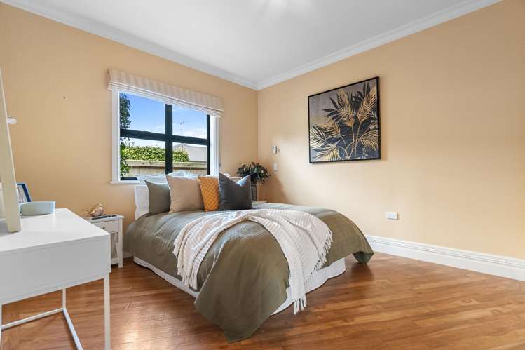 137 Grey Street Hamilton East_13