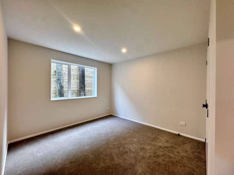 6 Silverhill Lane Millwater_16