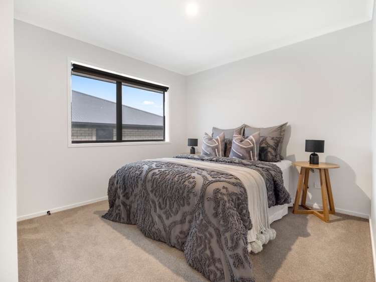 32 Waireka Rd Rototuna_24