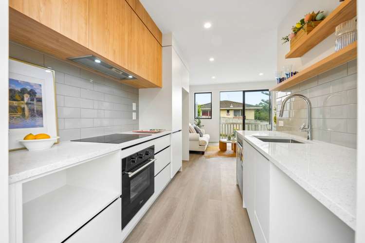 2/92 Titirangi Road New Lynn_6