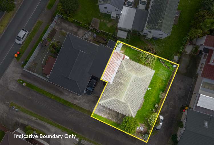 2/24 Highland Park Drive Highland Park_17