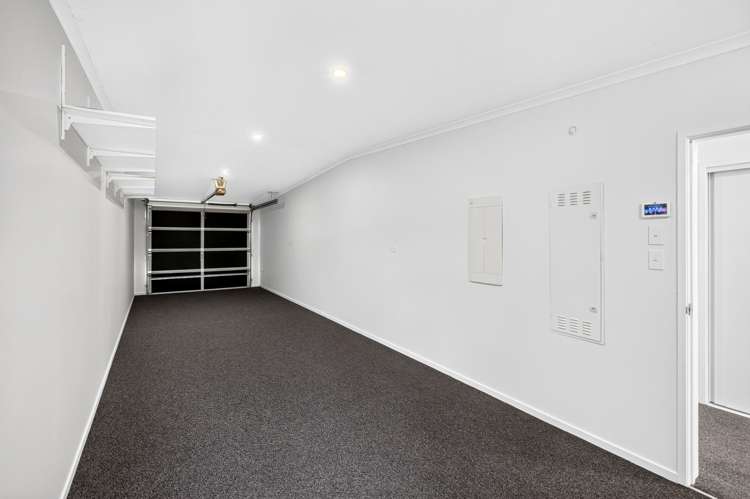8 Poaka Road Hobsonville_32