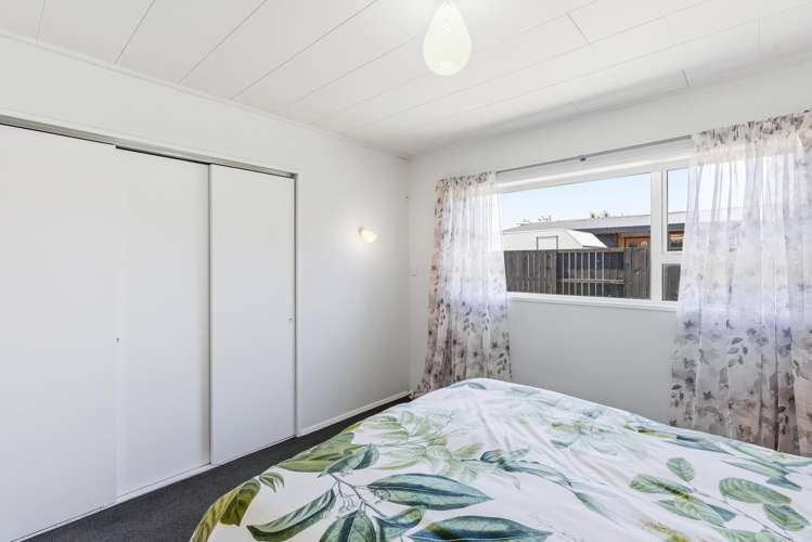 2 Cypress Grove Paraparaumu_24