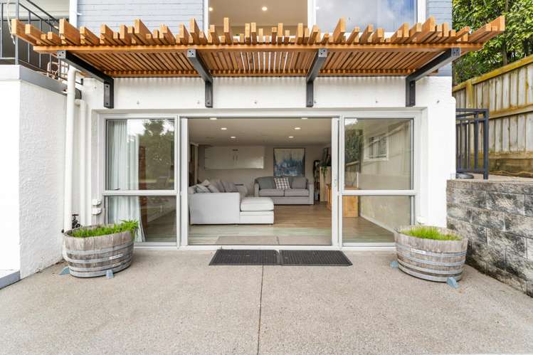 1 Karaka Road Beachlands_14