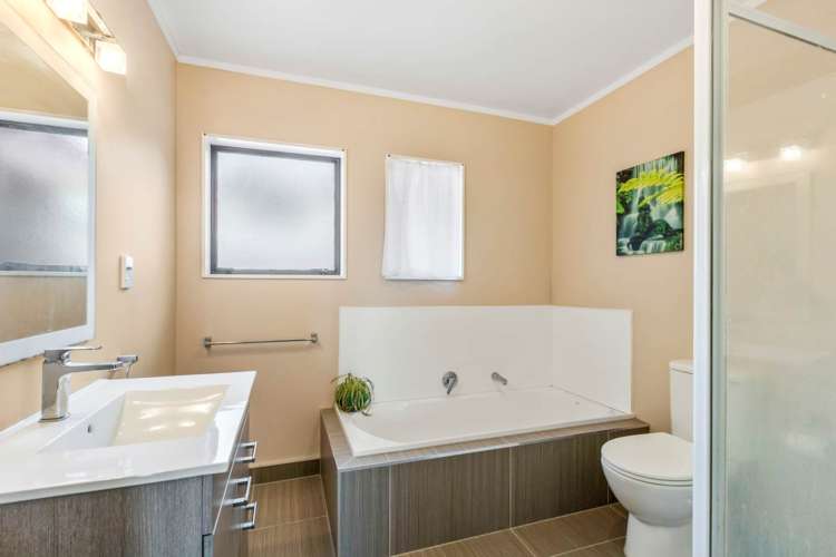 6 Soling Place West Harbour_9